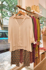 Conjunto camisa e calças