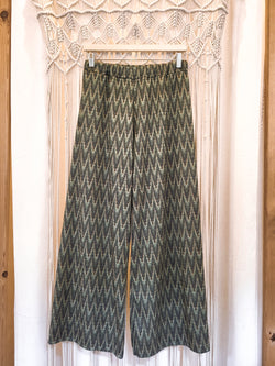 Calças malha quente